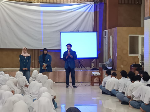 Mahasiswa UNAIR Kenalkan Lomba Sarasvati dan Jalur Golden Ti